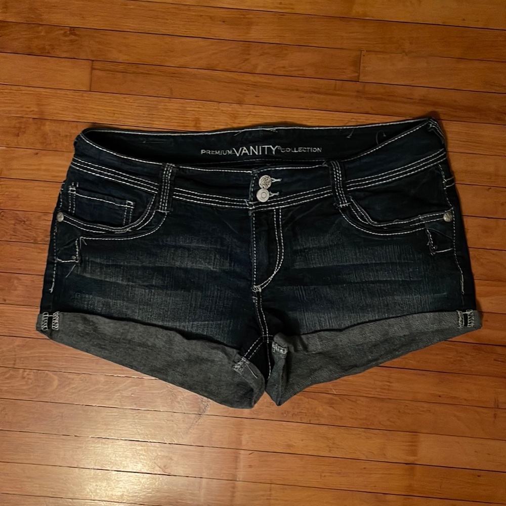 Women’s Jean shorts